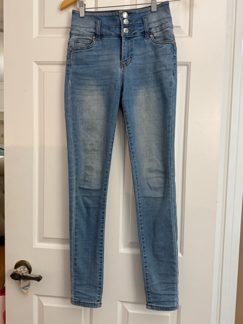 🌸 4/$20 Sale Women’s Light Blue High-Rise Skinny Jeans